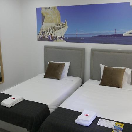 Good Night Guesthouse Lis Lisbona Esterno foto