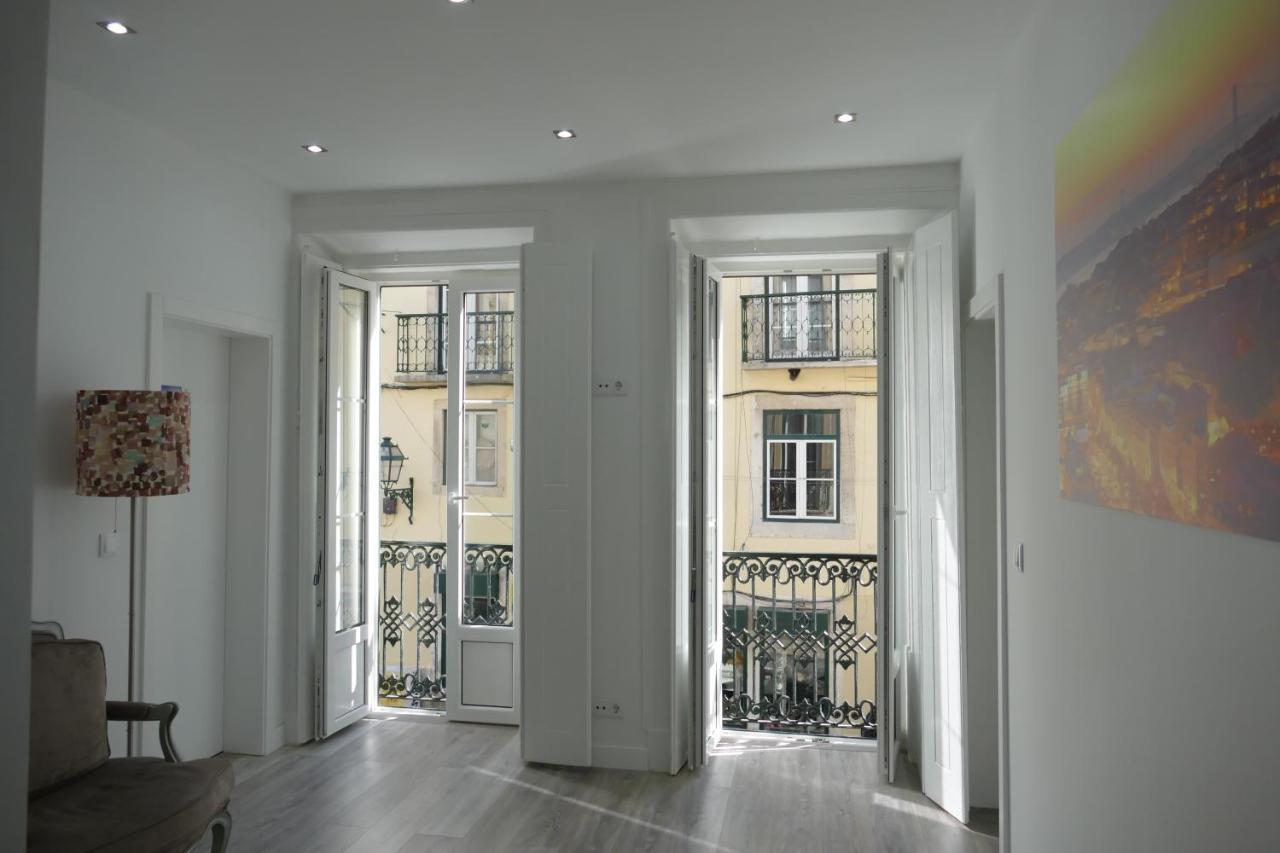 Good Night Guesthouse Lis Lisbona Esterno foto