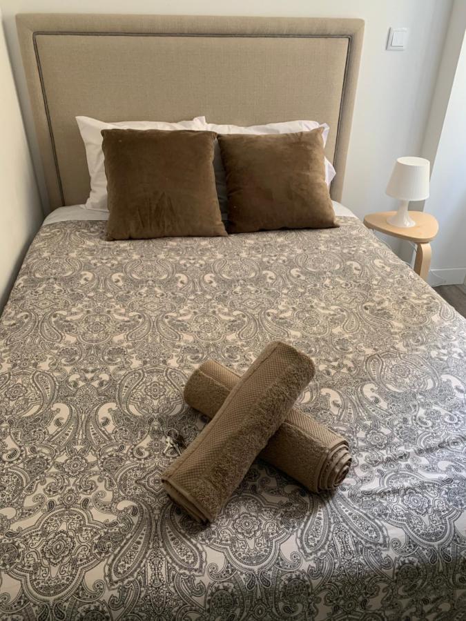 Good Night Guesthouse Lis Lisbona Esterno foto